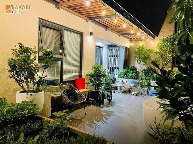 Bán căn hộ sân vườn Akari Giai Đoạn mới 60m2 hướng đông