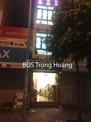 CỰC HIẾM. Bán nhà MẶT PHỐ Trường Chinh, 5 tầng thang máy, 35m2, MT 3.3