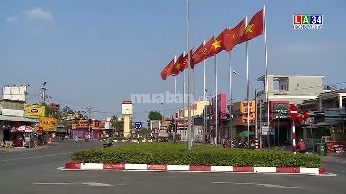 Chính chủ cho thuê nhà nguyên căn mặt tiền đường 835 B