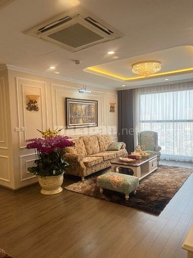 Bán chung cư M3-M4- 91 Nguyễn Chí Thanh, 130m2, 3PN, Giá: 7.x tỷ.