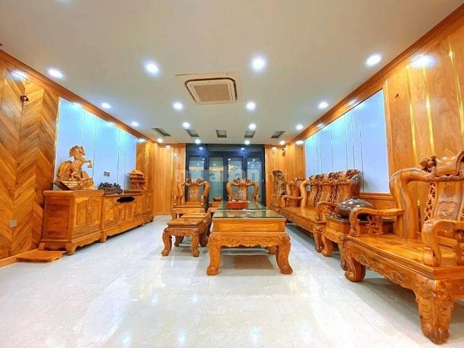 Gia đình cần bán nhà 5 tầng Kinh Doanh ngõ 165 Thái Hà, MT 6m