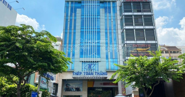 Tài sản tốt nhất P2 Tân Bình, building VP hầm 6 tầng 8x20m, cần bán rất gấp, giá ngộp Bank