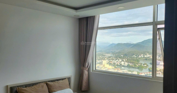 Cho thuê căn hộ Mường Thanh 04 68m2 2PN full nội thất, giá chỉ 8tr/th, view sông, LH 0906 549 *** Sơn