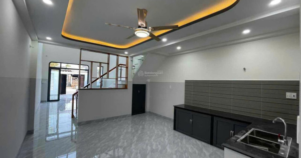 Bán nhà đang cho thuê 7tr/th Đ Tô Vĩnh Diện, đông Hòa Dĩ An. 75m2. Sổ hồng riêng sang tên