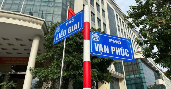 BÁN NHÀ VẠN PHÚC LIỄU GIAI KHU VỰC VIP BẬC NHẤT TRUNG TÂM QUẬN BA ĐÌNH VỚI MẶT TIỀN RỘNG 10 MÉT BỀ