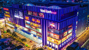 Chủ cần bán nhà 357 Sư Vạn Hạnh . VanHanh Mall. DT: 4,5m x 16m, 4 tầng..LH: 0 0901 38 30 38 Trường