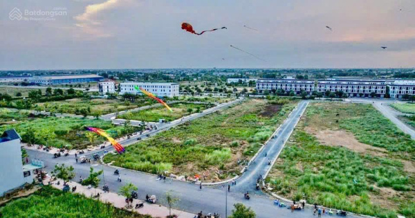 Bán nhanh lô đất nền KDC The Sol City. 100m2 Cần Giuộc, Long An. 2 tỷ 400