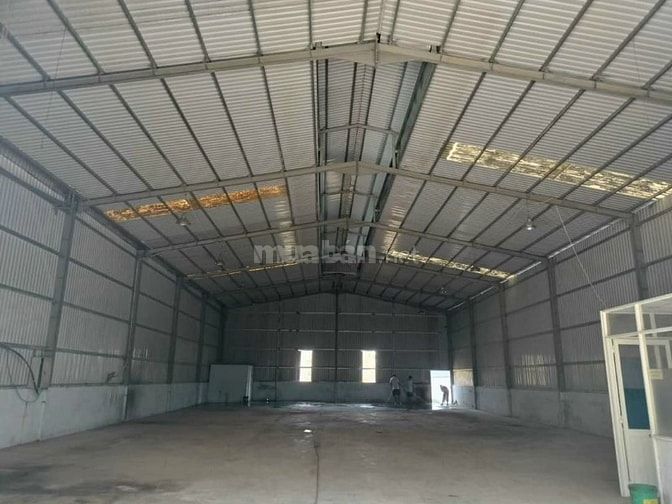 CHO THUÊ XƯỞNG 500M2 20 TRIỆU, THẠNH LỘC