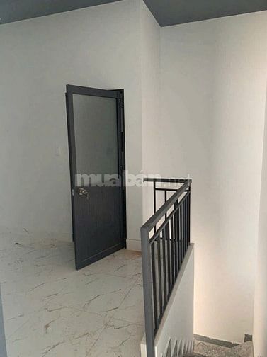 NHÀ CẦN BÁN CÁCH MT DT824 CHỈ 300M GIÁ CHỈ 790TR 48M2