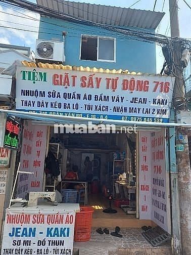 Bán Nhà mặt tiền 716 Đoàn Văn Bơ, phường 16, Quận 4, giá 5,9 tỷ