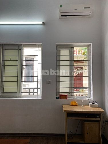 Chính chủ cho thuê phòng 40m2 cả xép phố Xã Đàn thông Phạm Ngọc Thạch