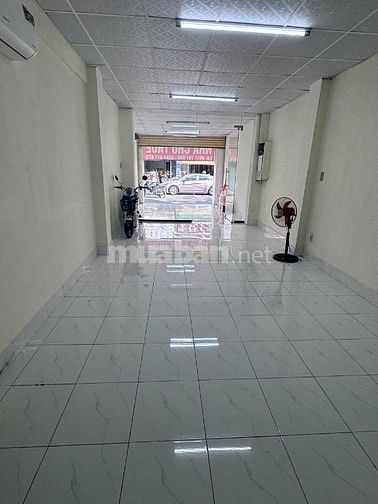 Cho thuê nhà mặt tiền 385A đường Xô Viết Nghệ Tĩnh, Bình Thạnh, 15tr