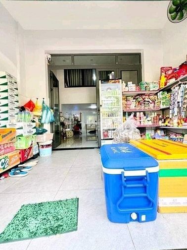 Bán gấp nhà 1 trệt 1 lầu ngay Bến Xe Miền Tây 5x20m giá 680 triệu, SHR