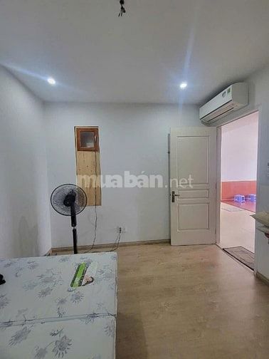 Chung cư Miếu Nổi (18 tầng),p3,Bình Thạnh: 70m2, 2p ngủ, 1wc, NT, 11tr